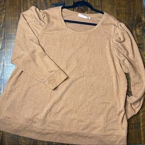 🍀5/$45🍀 Caramel Textured L/S Top